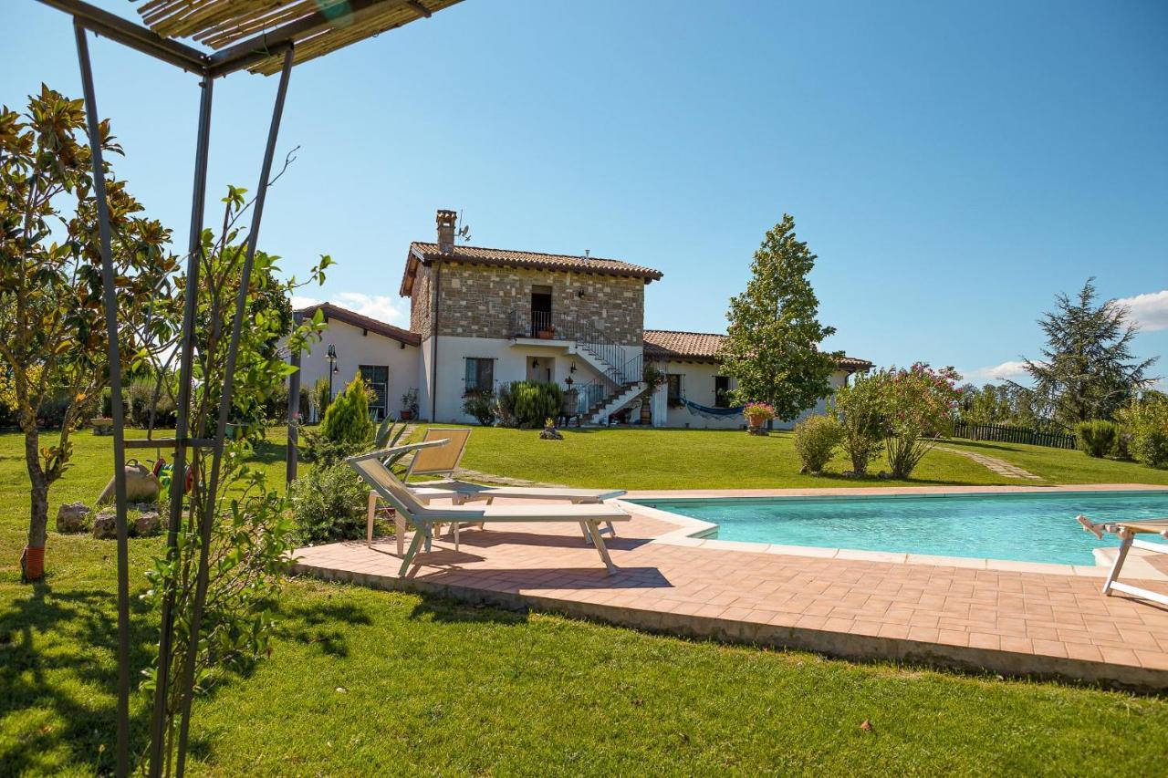 B&B Villa Barbarossa Petrignano Екстериор снимка